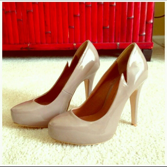 Size 5, Rhinestone, Taupe, pump
