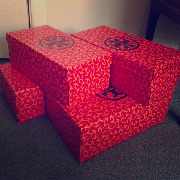 Tory burch shoe boxes