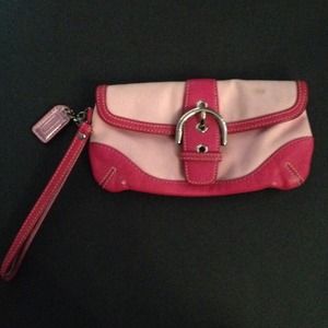 Authentic Coach clutch