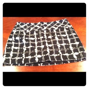 Black and white mini skirt