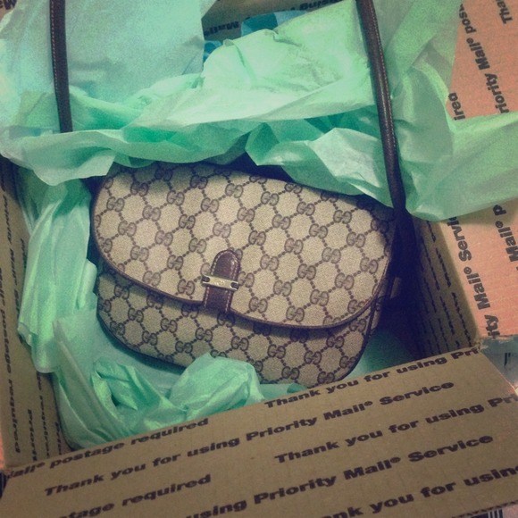 Jstsharingy 1st purchase => tanx angeelalaa