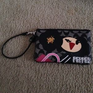 Coach poppy wristlet