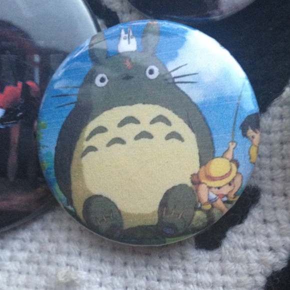 Totoro pin