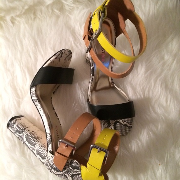 Zara Inspired JustFab Snakeskin Python Sandal Heel