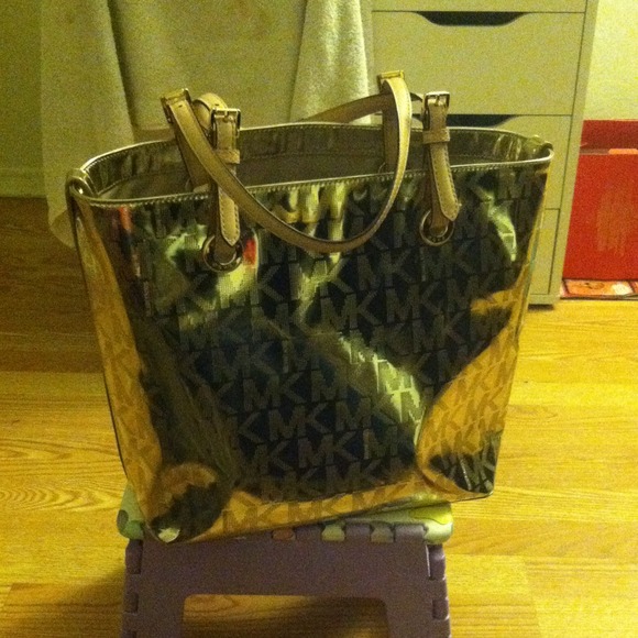 SOLD ๐ซ๐ซ๐ซ - Picture 2 of 4