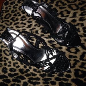 Fabulous black heels by Calvin Klein!