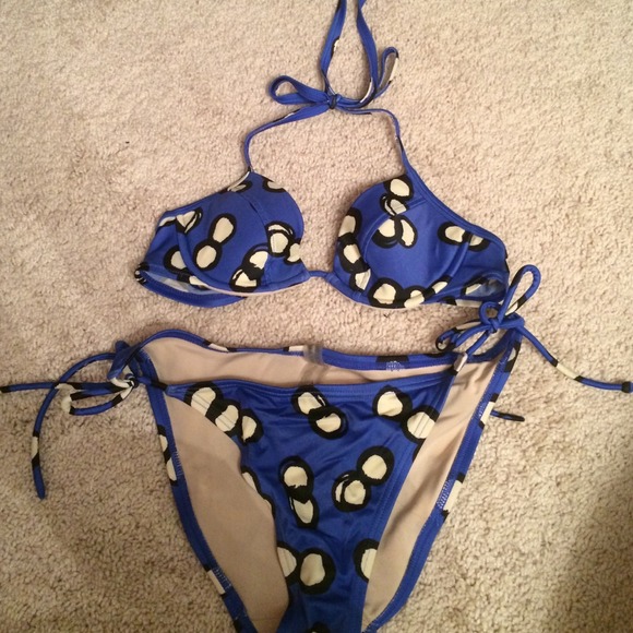 Victoria's Secret bikini