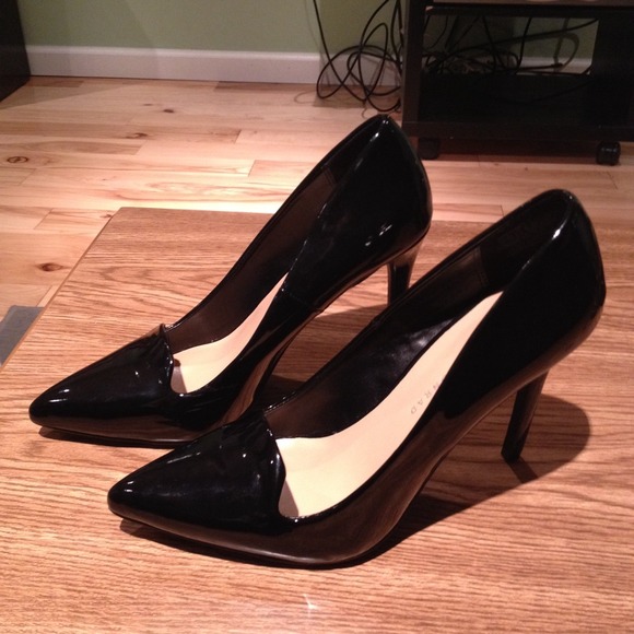 Lauren Conrad Pumps