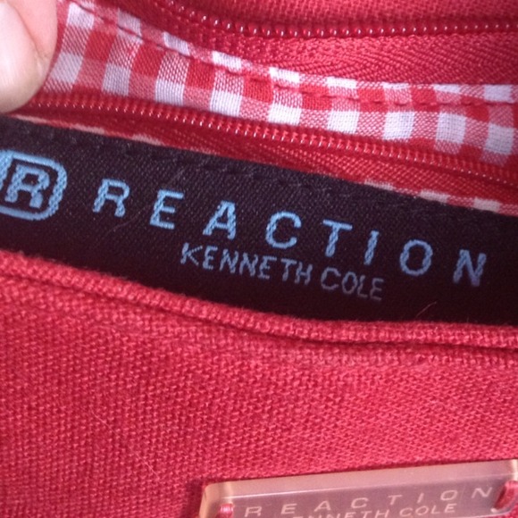 Kenneth Cole Hobo Spring flower bag - Picture 2 of 3