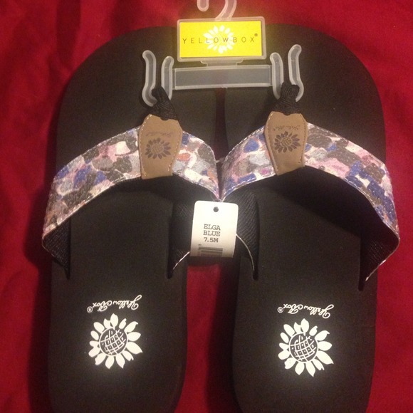 🎉🎉Yellow Box Flip Flop🎉🎉