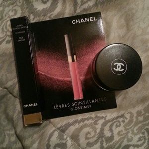 Great deal!!!!! Chanel makeup bundle!!