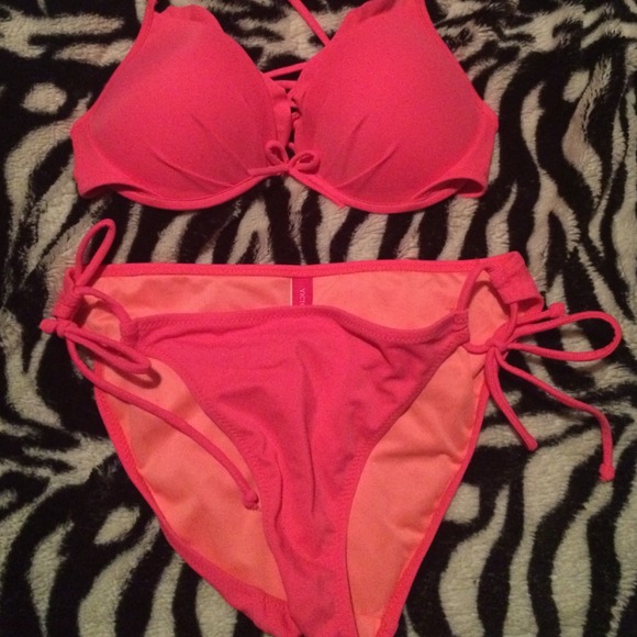 Vs bikini