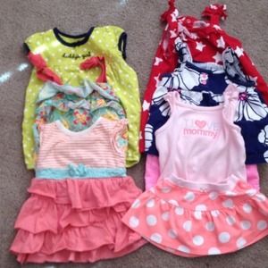 7 girls pajamas and 6 summer clothes