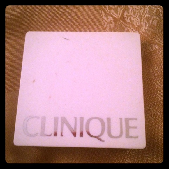 New Clinique blush & eye shadow kit