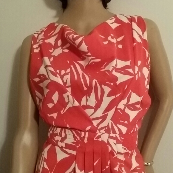 PRETTY RED/ ORANGE AND WHITE DRESS.. NWOT - Picture 2 of 4