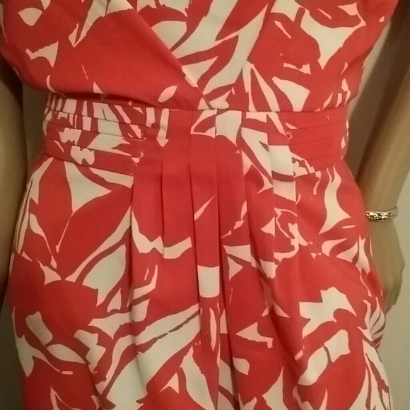 PRETTY RED/ ORANGE AND WHITE DRESS.. NWOT - Picture 3 of 4