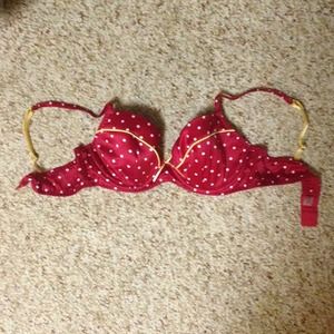 VS Bra