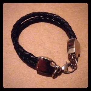 Leather bracelet