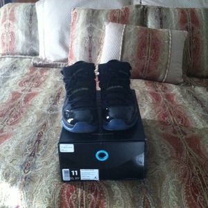 Gamma 11s size 11 looking for trades only