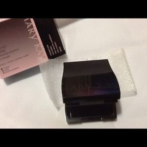 Mary kay (mini compact)