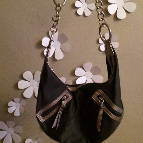 👗👢👙Bundle & Save 👟👒👡 - Picture 2 of 3