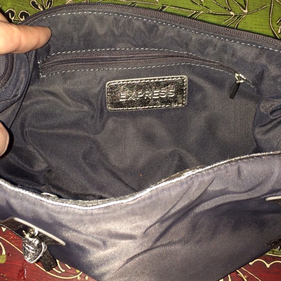 👗👢👙Bundle & Save 👟👒👡 - Picture 3 of 3