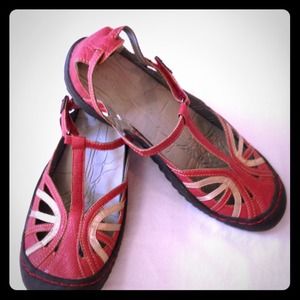 Jeep J-41 traction soled shoes