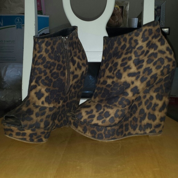 Peep Toe Leopard Booties