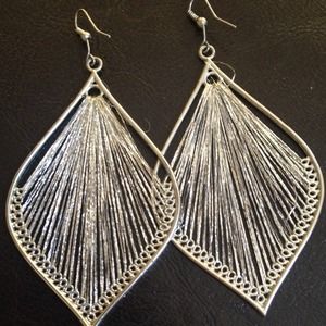 Earrings 💞💞💞