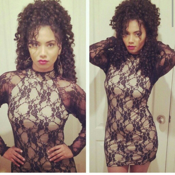 Lace mini