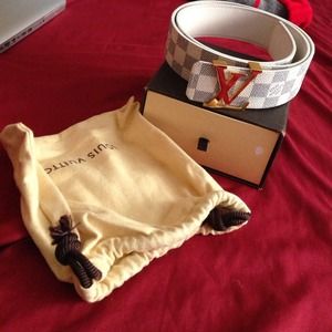 Never worn LV belt size 95/38