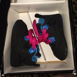 Jordans Retro 4 Infant size 2