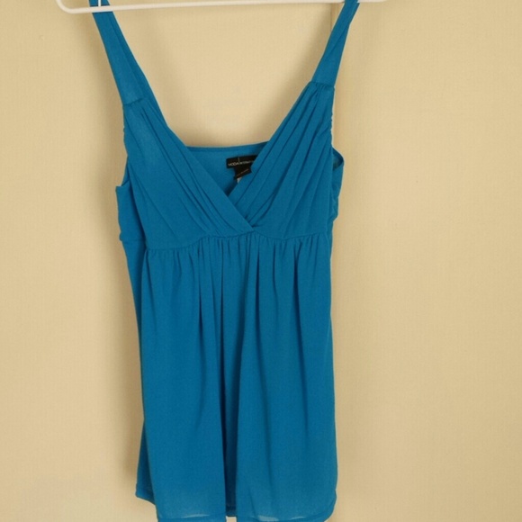 Cute blue tank top