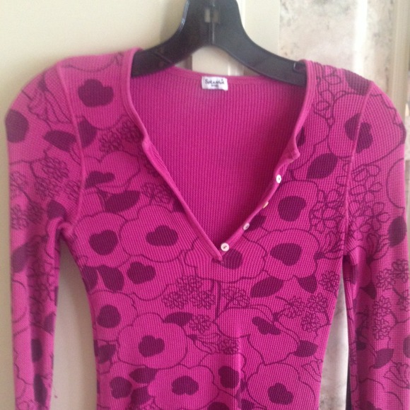 Splendid long sleeve tshirt