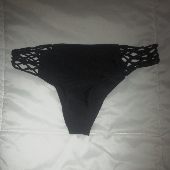 SOLD Mikoh Swimwear bottoms