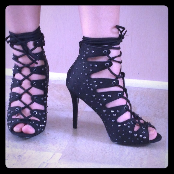 JustFab Shoes - REDUCED Studded Lace-up Sandals