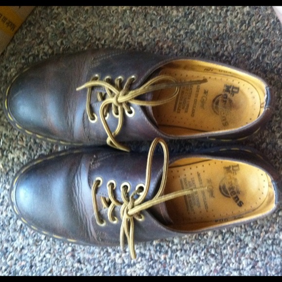 Brown Docs - Picture 5 of 5