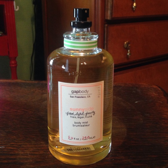 Gap body sunny side -fresh, light, fruity. 8.4 oz