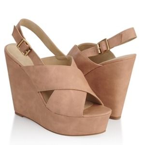 Forever 21 wedges size 7