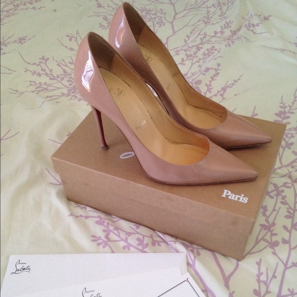 SOLD Christian Louboutin Décolleté 554 100mm