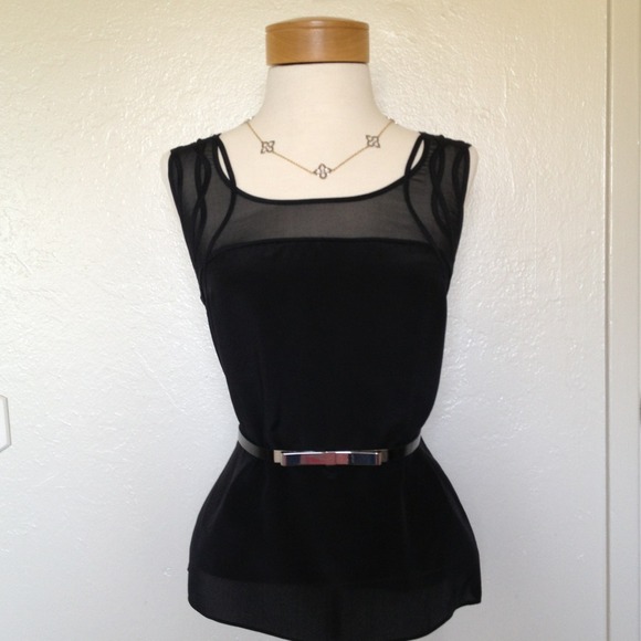 π«BUNDLEDπ« Black Silk Tank Top - Picture 2 of 3