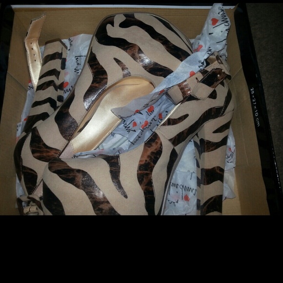 Brand new - Picture 3 of 3