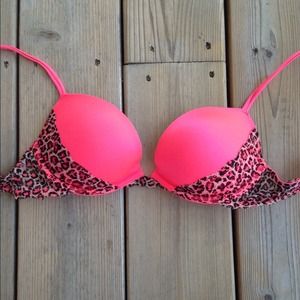 Victoria Secret pushup bra 34B
