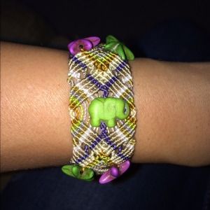 Handmade macrame bracelet new