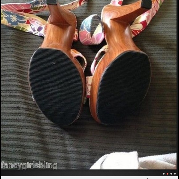 Michael Antonio floral tie me up heels size 8 - Picture 3 of 3