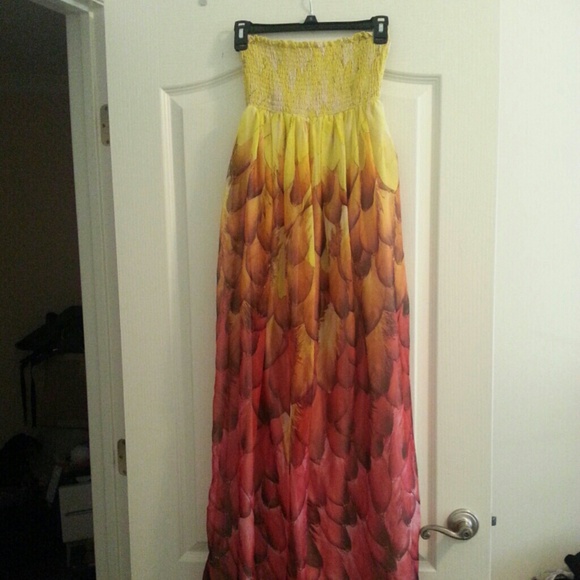 Printed Feather Ombre Bandeau Dress