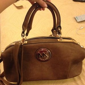Brown leather bag