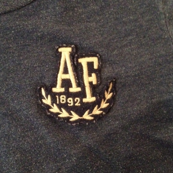 5$OFF A&F vintage t-shirt - Picture 2 of 4