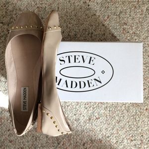 Steve Madden Kstudd Flats