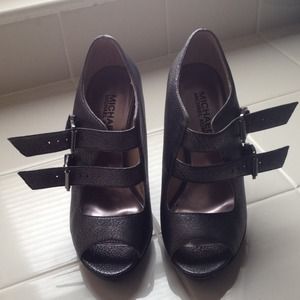 Dark Silver Heels